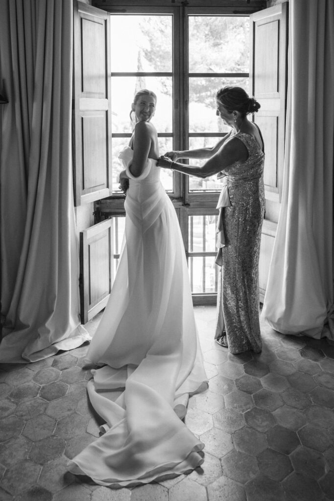Bride getting ready for luxury wedding at Sa Torre de Porreres, Mallorca